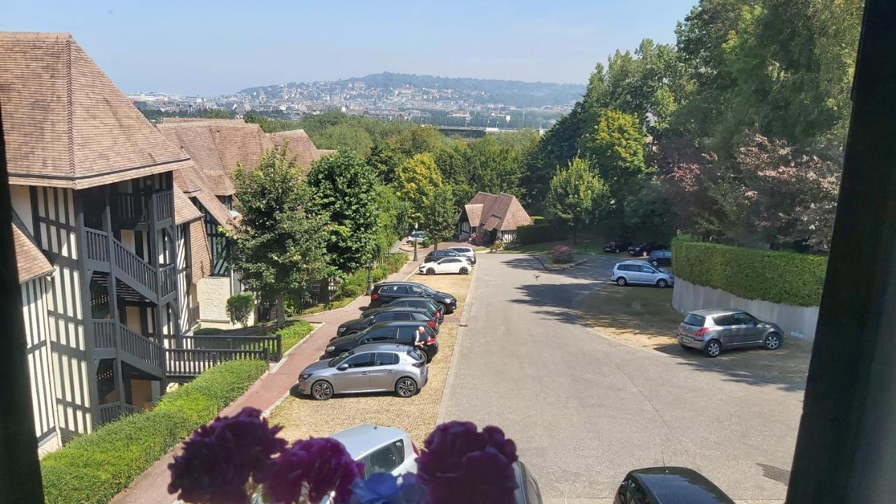 Appartement Domaine Des Yearlings Deauville Exterior photo